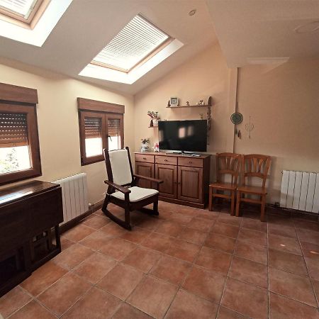 El Rincon Del Sanabres, Penalara Apartment รัสกาเฟรีย ภายนอก รูปภาพ